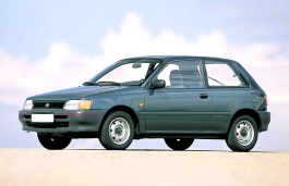 Размер шин и дисков на Toyota, Starlet, II (P60) Facelift, 1980 - 1983
                        