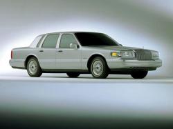 Размер шин и дисков на Lincoln, Town Car, II, 1990 - 1997
                        